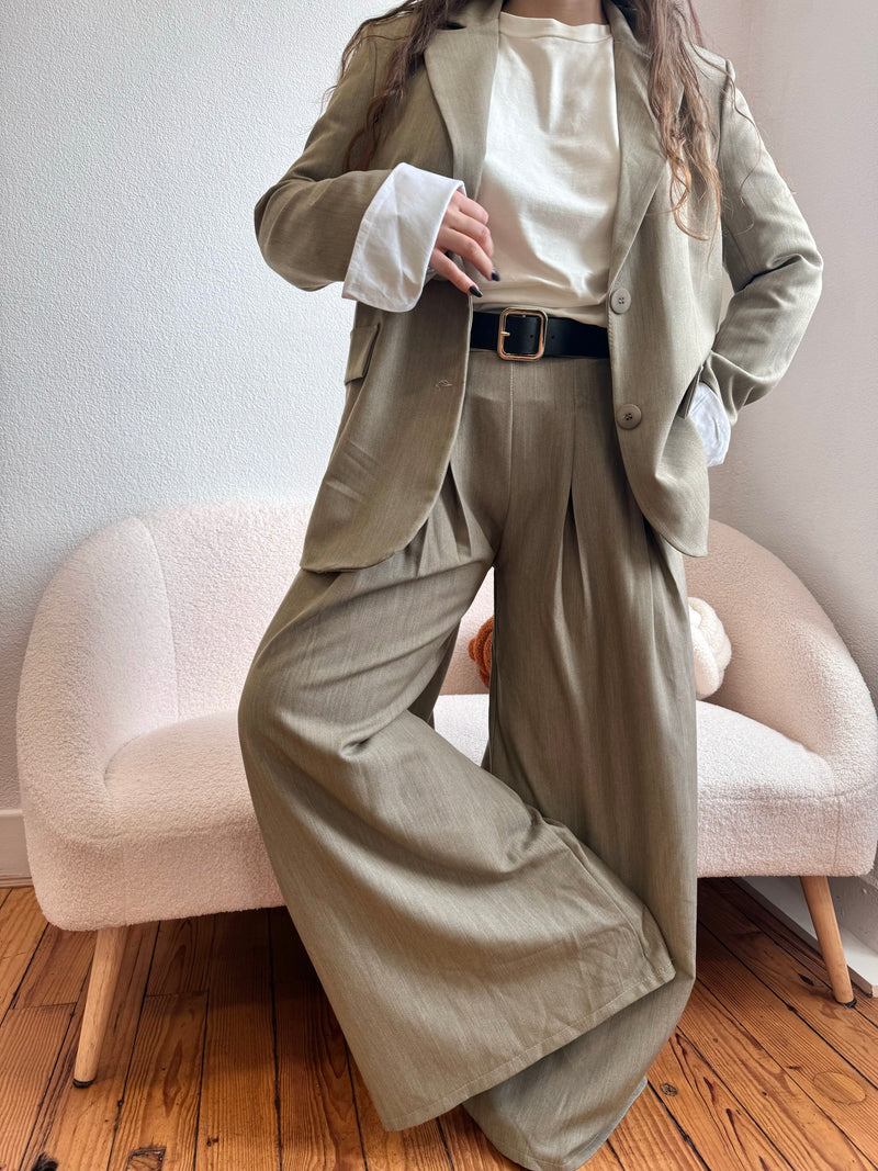 PANTALON TAILLEUR AVEC CEINTURE